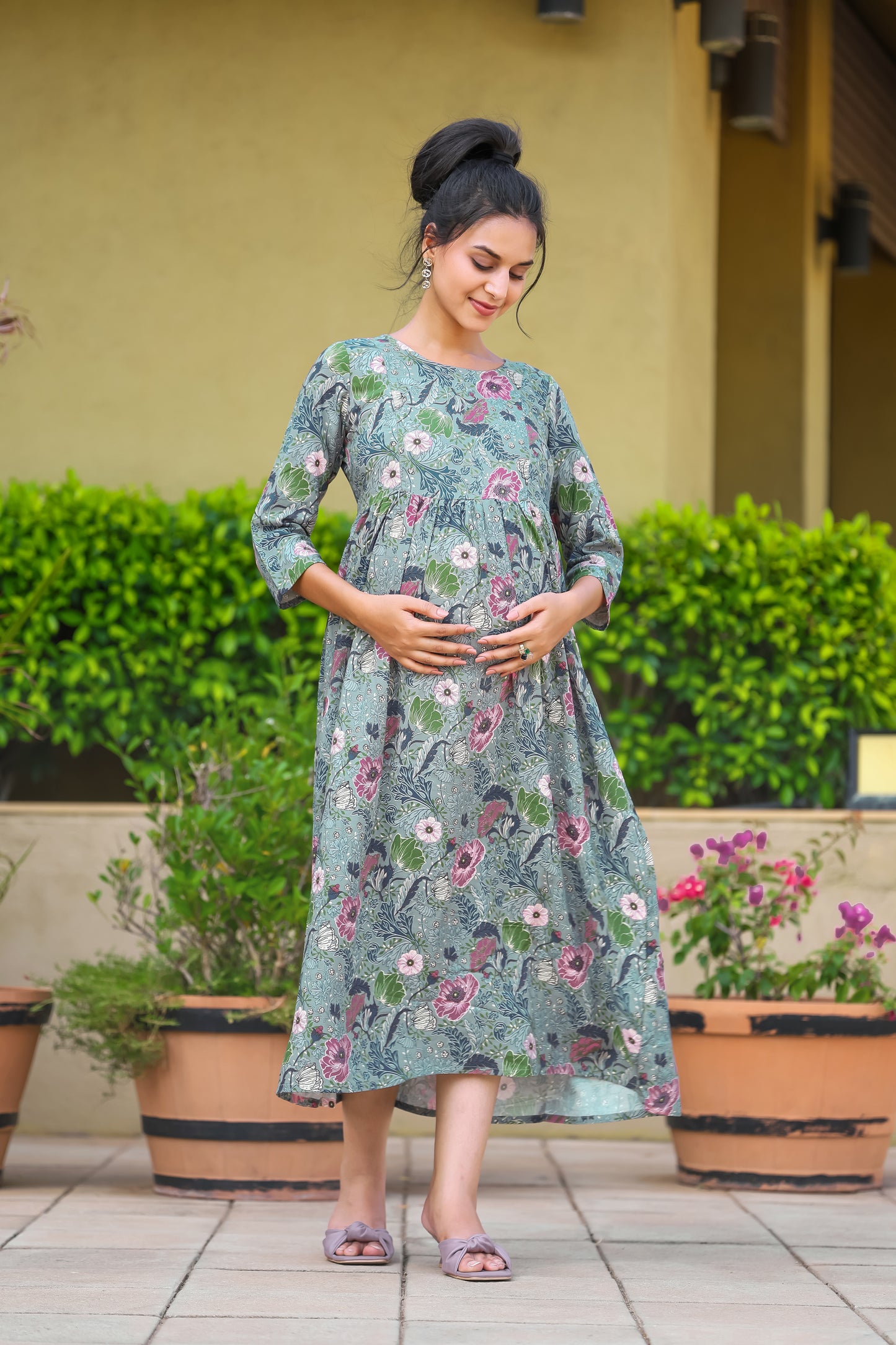 FLORAL PASTEL GREY MATERNITY DRESS