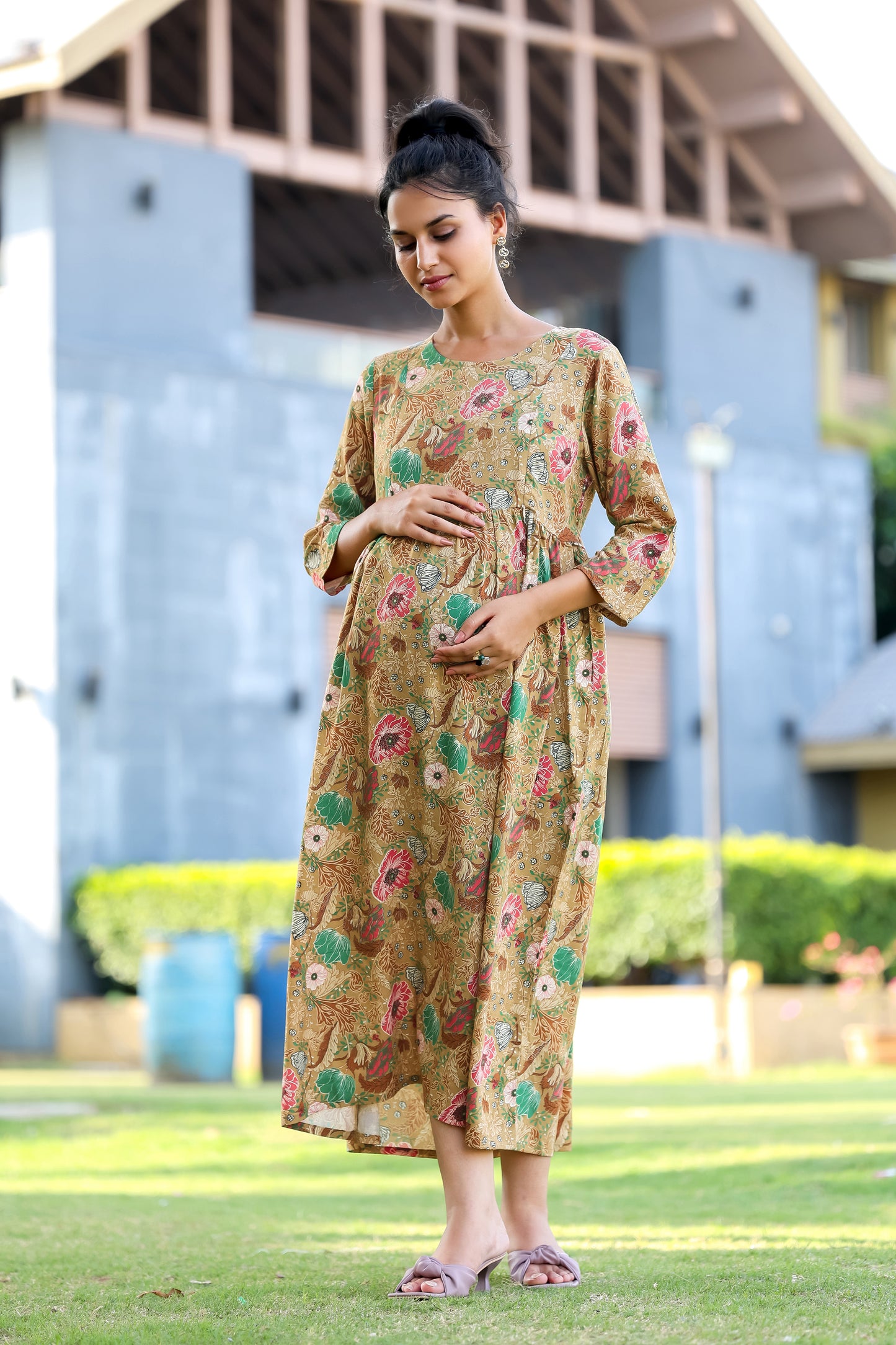 BEIGE FLOWERS MATERNITY DRESS