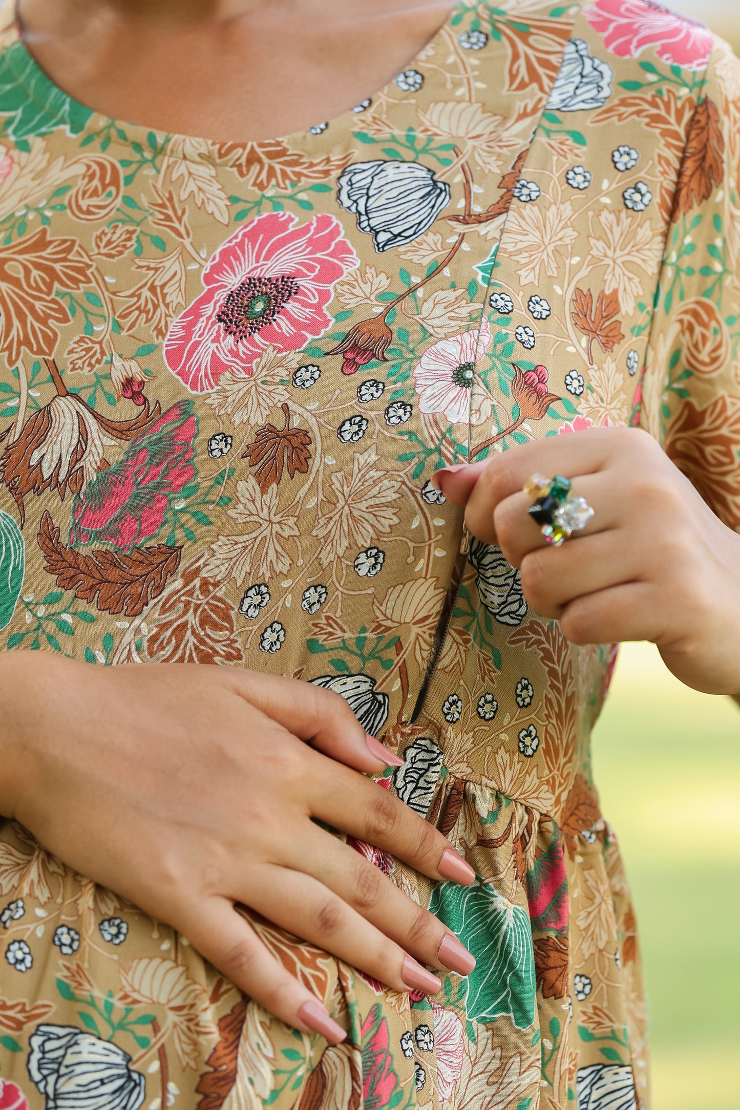 BEIGE FLOWERS MATERNITY DRESS