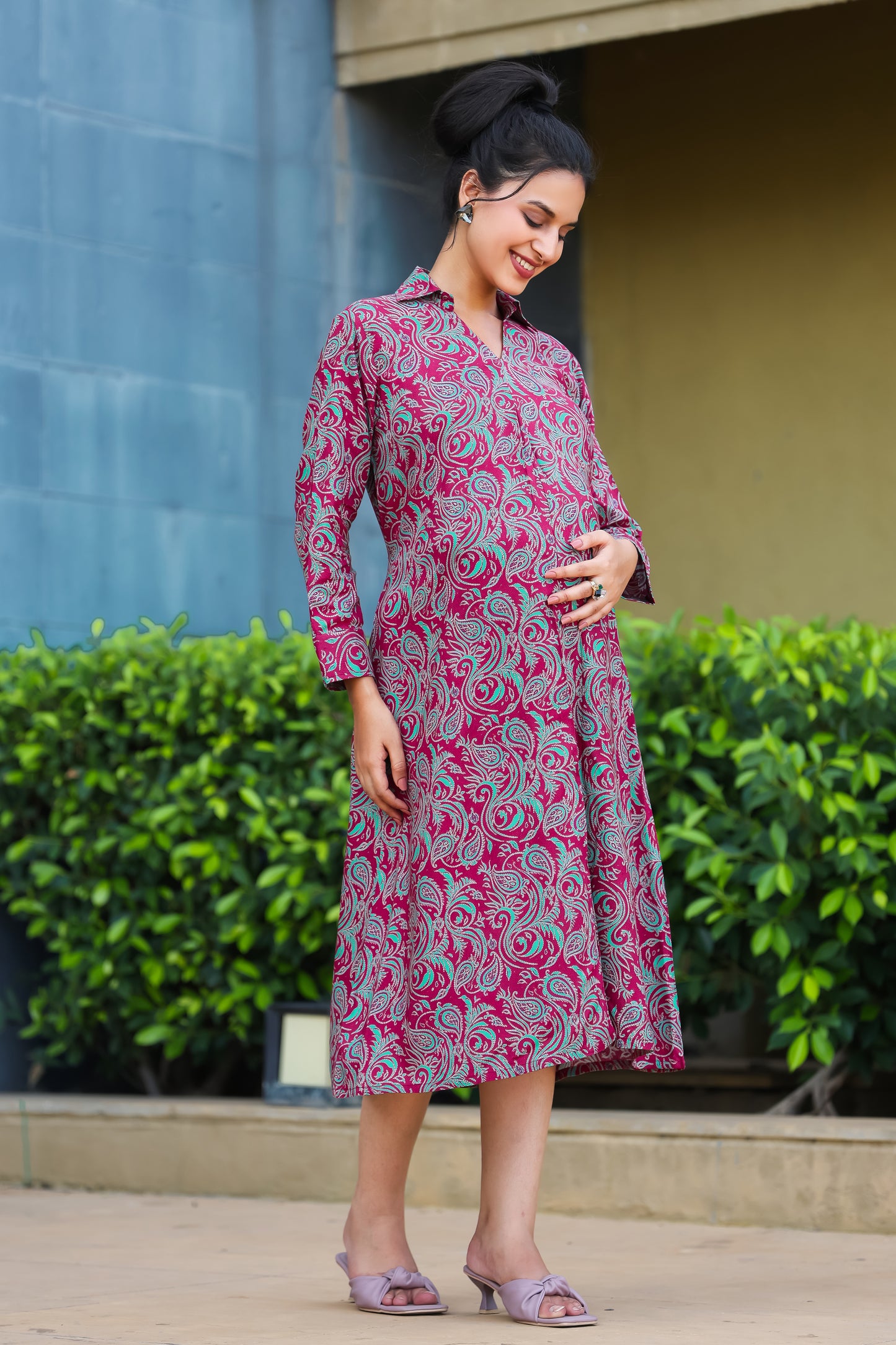 ALL OVER PEACOCK BUTTA MATERNITY DRESS