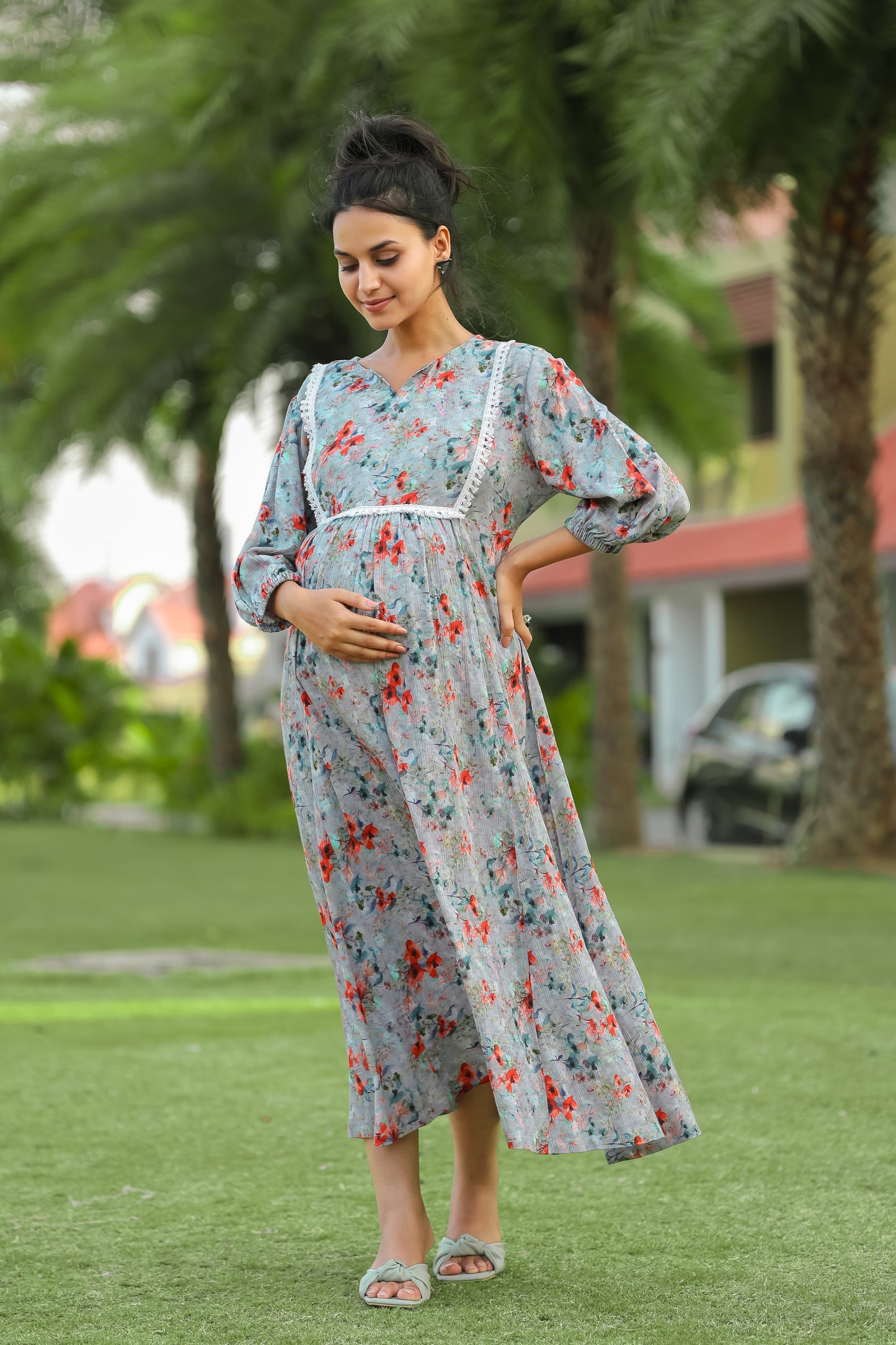 LIGHT ASH FLORAL PRINT MATERNITY DRESS