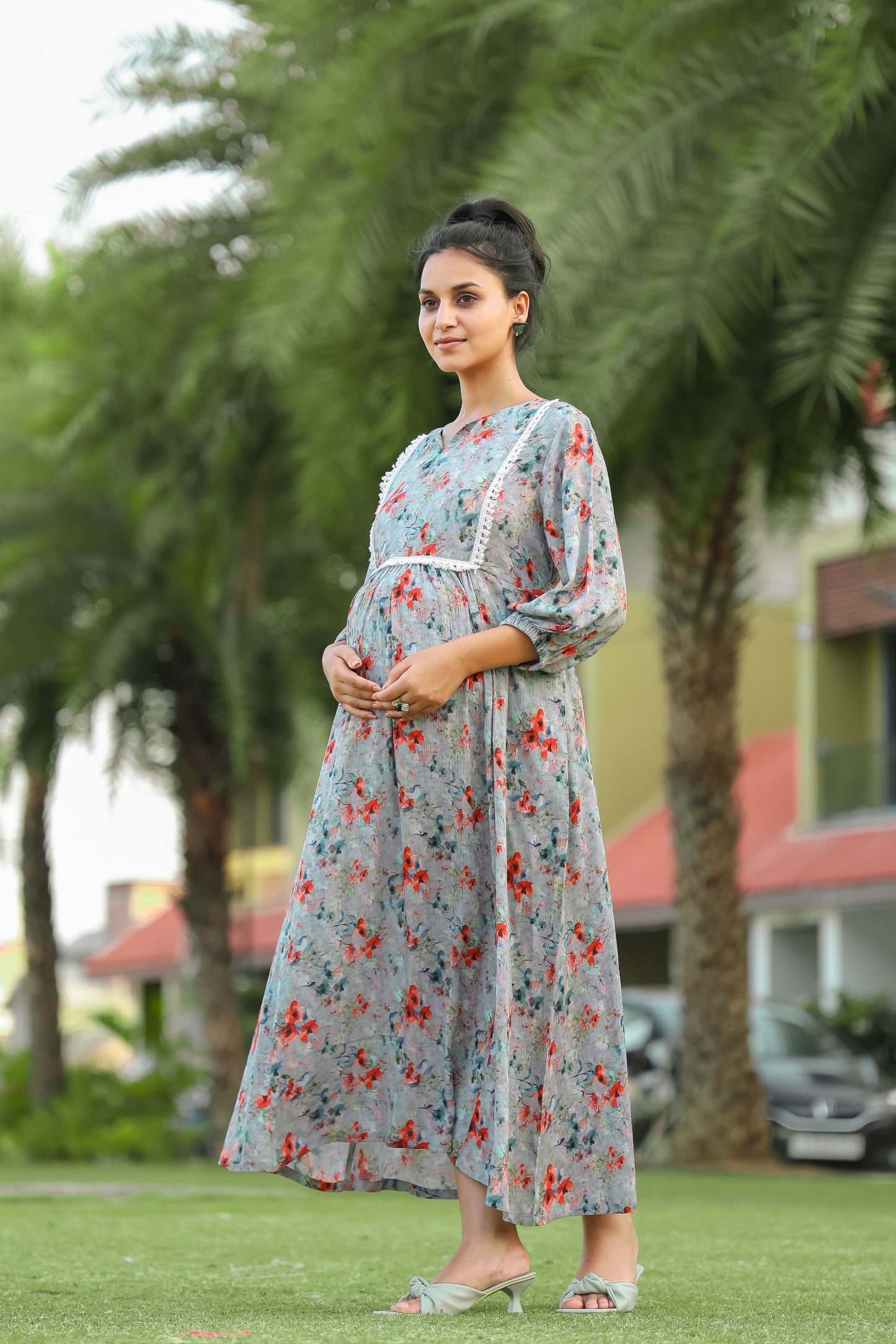 LIGHT ASH FLORAL PRINT MATERNITY DRESS